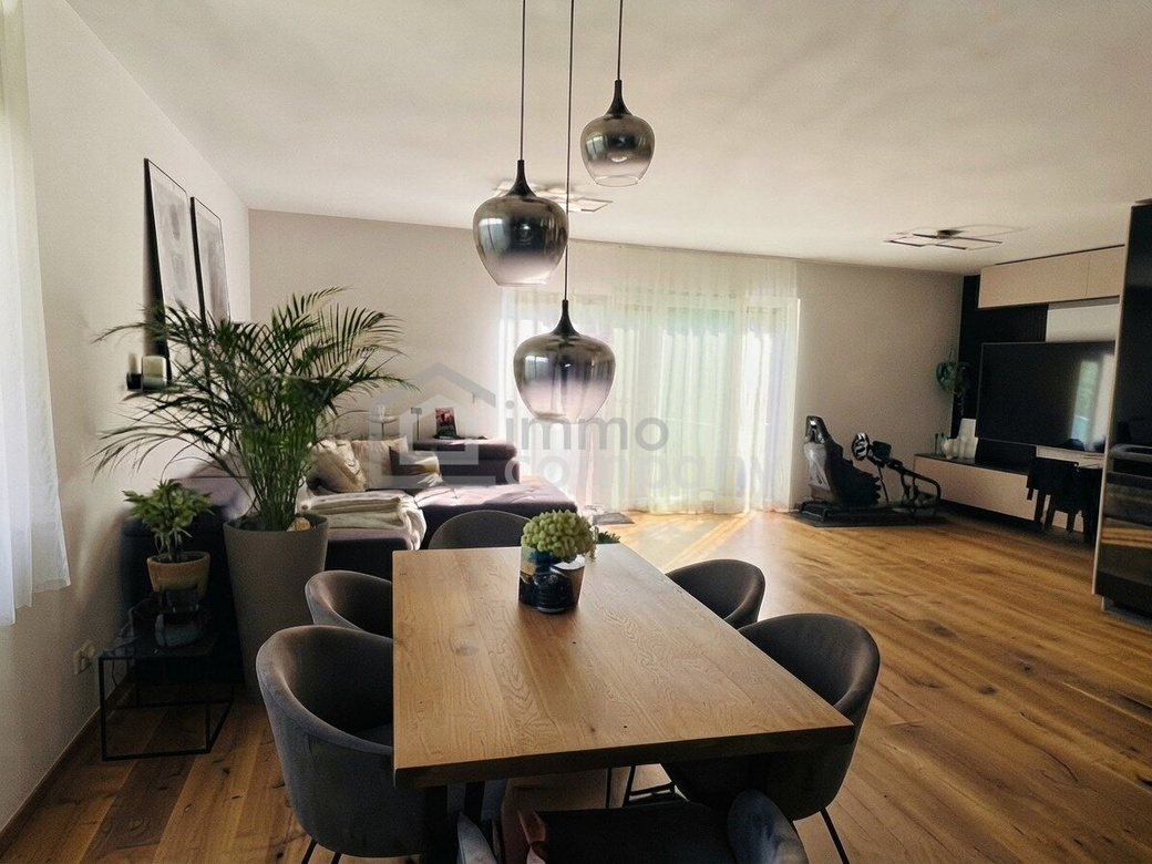 WOHNEN BEI WIEN: Energieeffizienter Familientraum mit Pool, 6 Zimmern und Südgarten – Foto 5