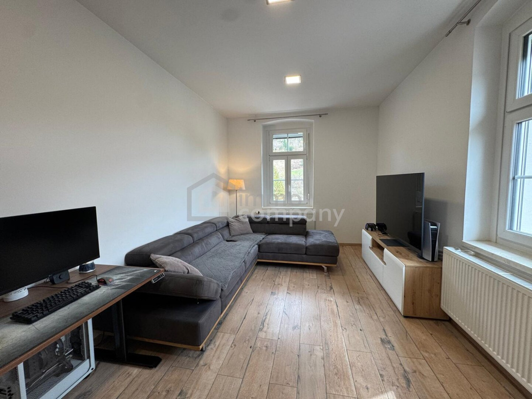 Modernisierte 4-Zimmer-Wohnung mit Altbaucharakter – Foto 2