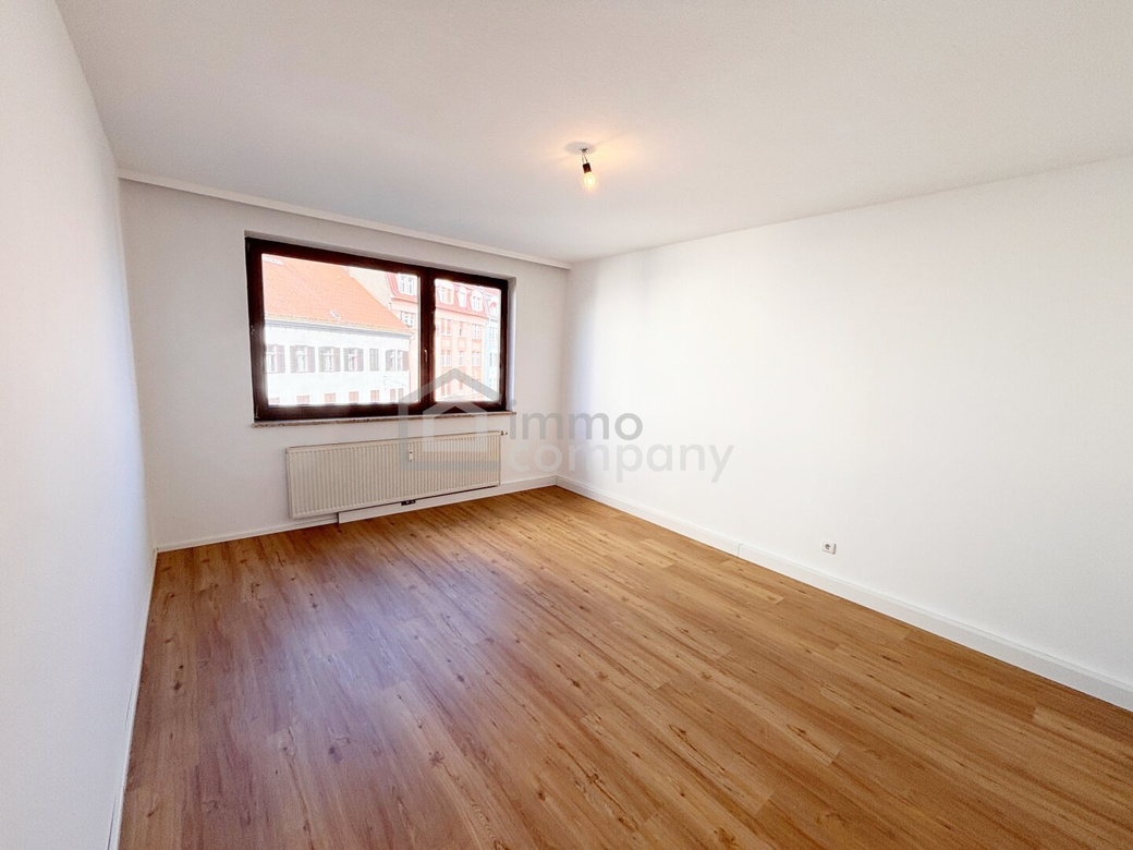 Einziehen & wohlfühlen – 2-Zimmer-Wohnung mit Balkon! – Foto 2