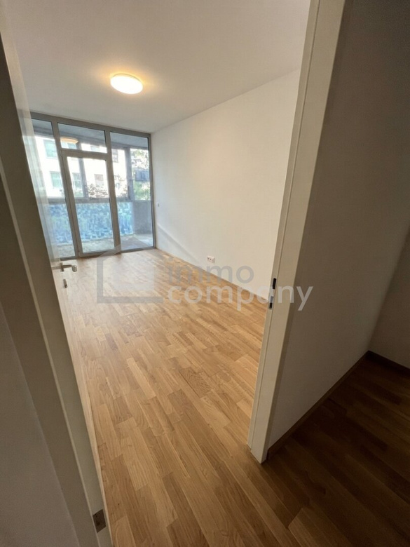 Moderne 3-Zi-Wohnung 107m² mit Loggia, Garage & Klimaanlage im Herzen von 1040 Wien! – Foto 4
