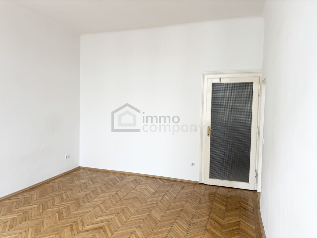 Charmante Wohnung mit schönen alten Fischgrät-Parkett – Top Preis! Top Eckzinshaus – Foto 6