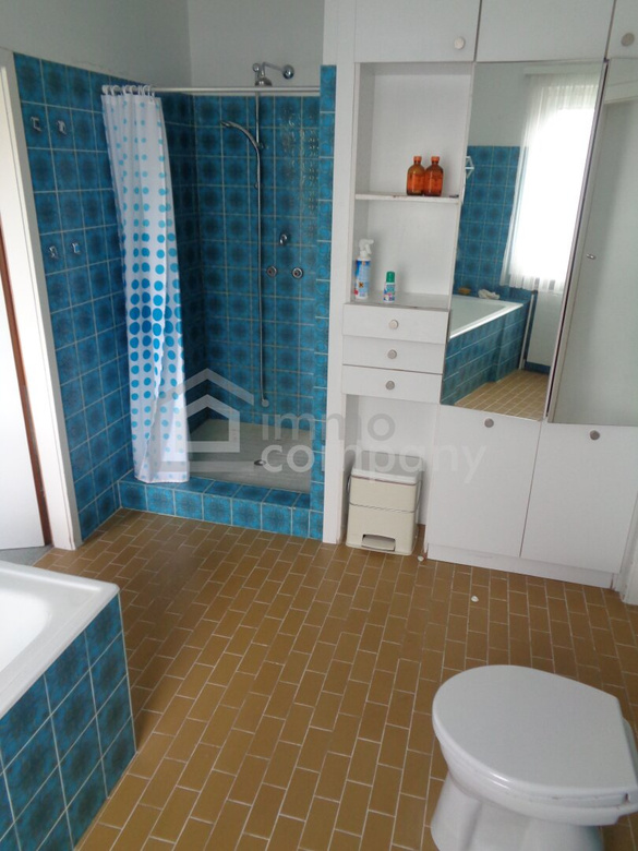 Neuer Preis!!! Interessantes Anlageobjekt für Firmensitz  oder ca. 18 Wohneinheiten! ...und weitere 1312m² Freifläche/ Baugrund für zB. Reihenhäuser um Euro 158.000!!! – Foto 12
