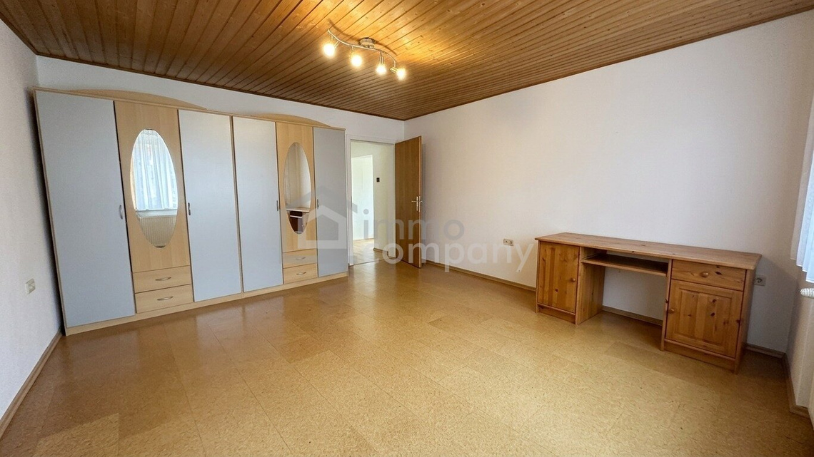 Preisreduktion! Liebevoll renoviertes Haus mit großen, hellen Räumen und sonniger Dachterrasse – Foto 10