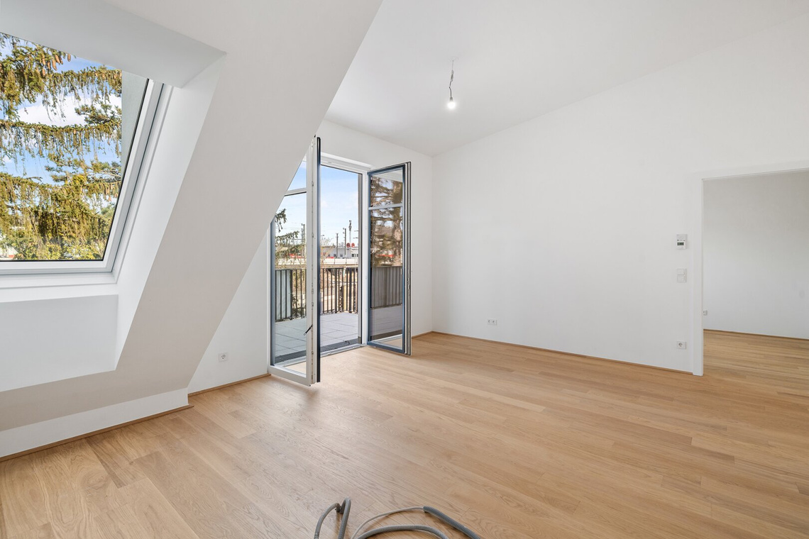 Exklusive 4 Zimmer DG-BALKON-Wohnung - Qualität auf höchstem Niveau – Foto 3