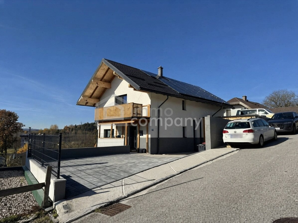 Wohnhaus 196m², in Neukirchen an der Vöckla. – Foto 3