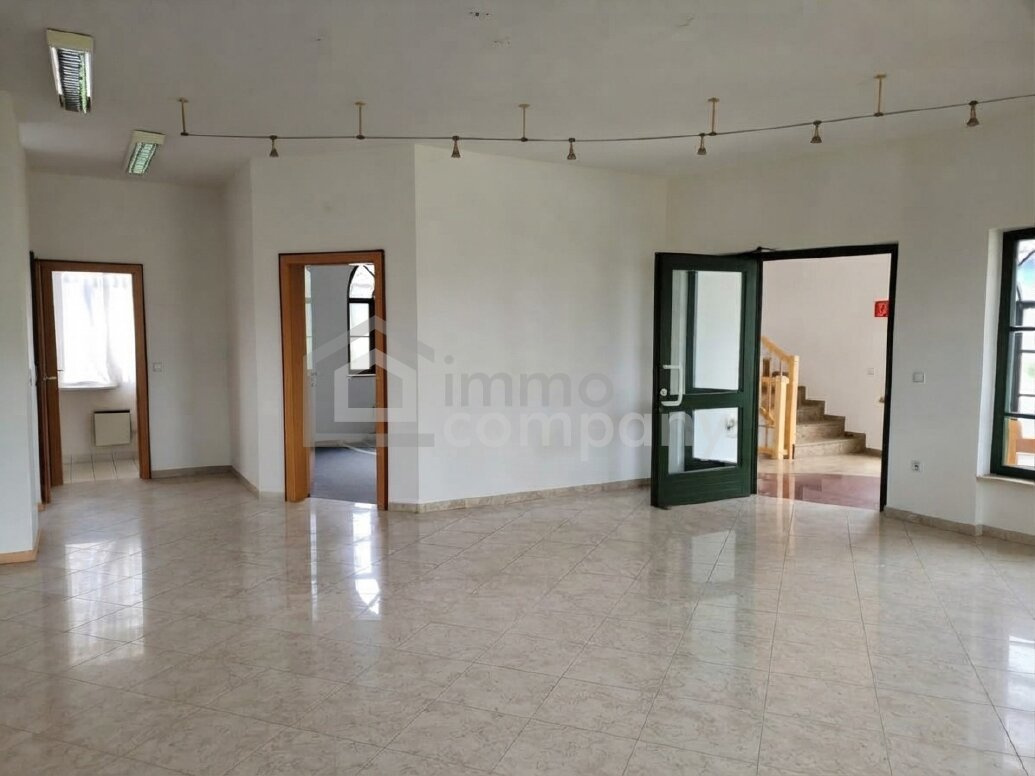 Freistehendes Wohnhaus, Büro, Ordination, in bestem Bauzustand im Zentrum – Foto 7
