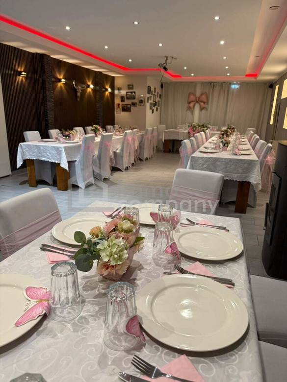 Attraktive Pension, 19 Wohnungen - 18 Stellplätze - Pension und Restaurant – Foto 2