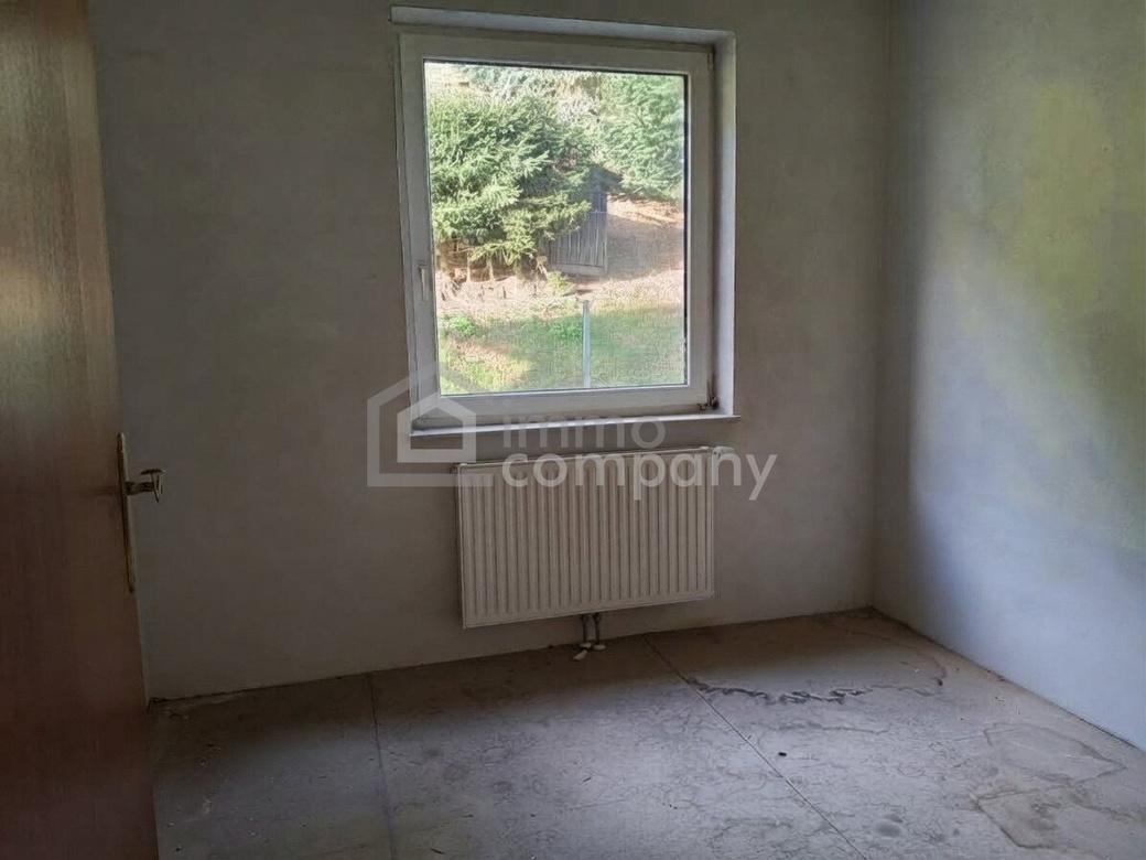 Charmantes Einfamilienhaus mit Garten in Kirchschlag – Ihr Sanierungsprojekt wartet! – Foto 9