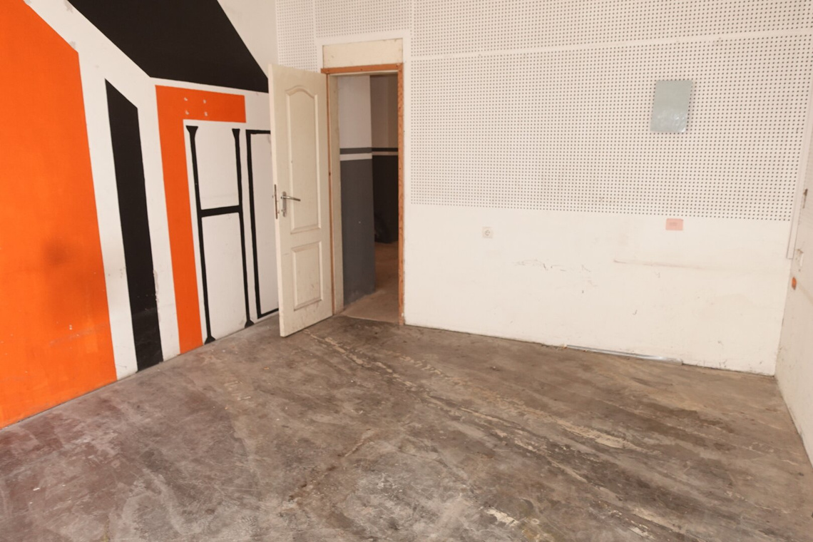 128 m² LAGERFLÄCHE - EURO 897,- Netto/Monat - NUR 1 MONAT PROVISION – Foto 5