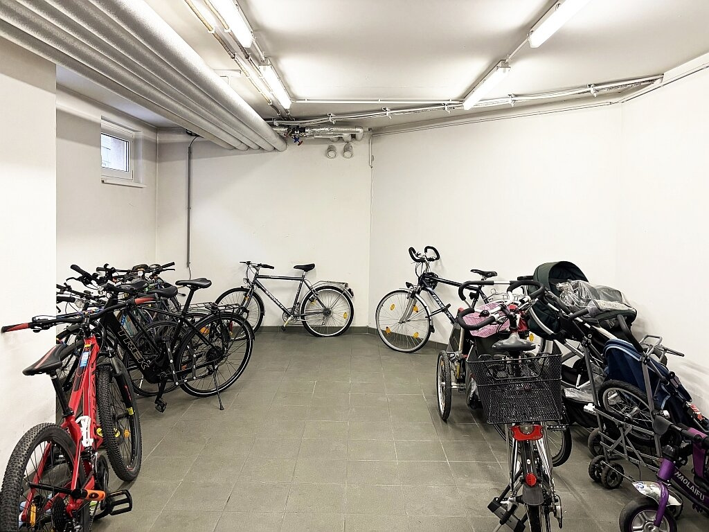 SUPER ANLAGE - ca. 3,540% Rendite - Wohnung und Garagen-Stellplatz - unbefristet vermietet ! – Foto 6