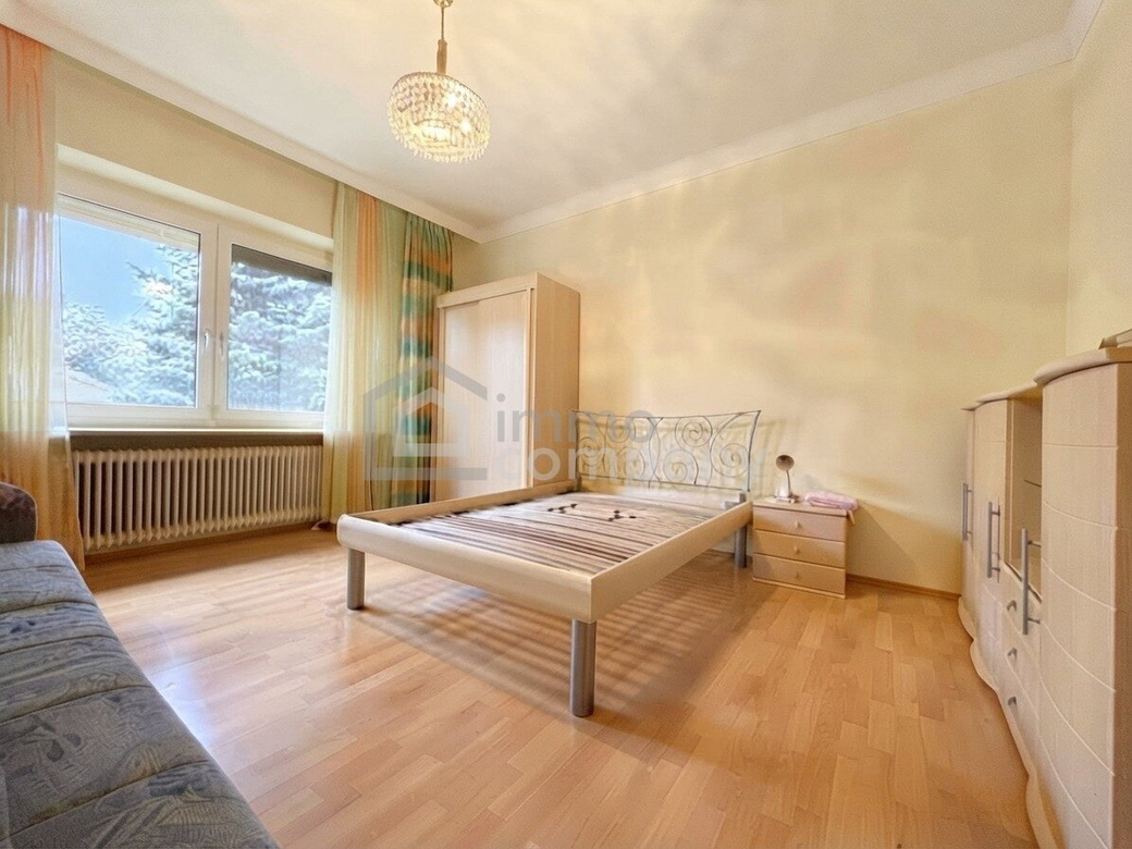 Großzügiges Mehrfamilienhaus mit Garten, Terrasse & 3 Garagen in Marchegg um 620.000€ – Foto 11