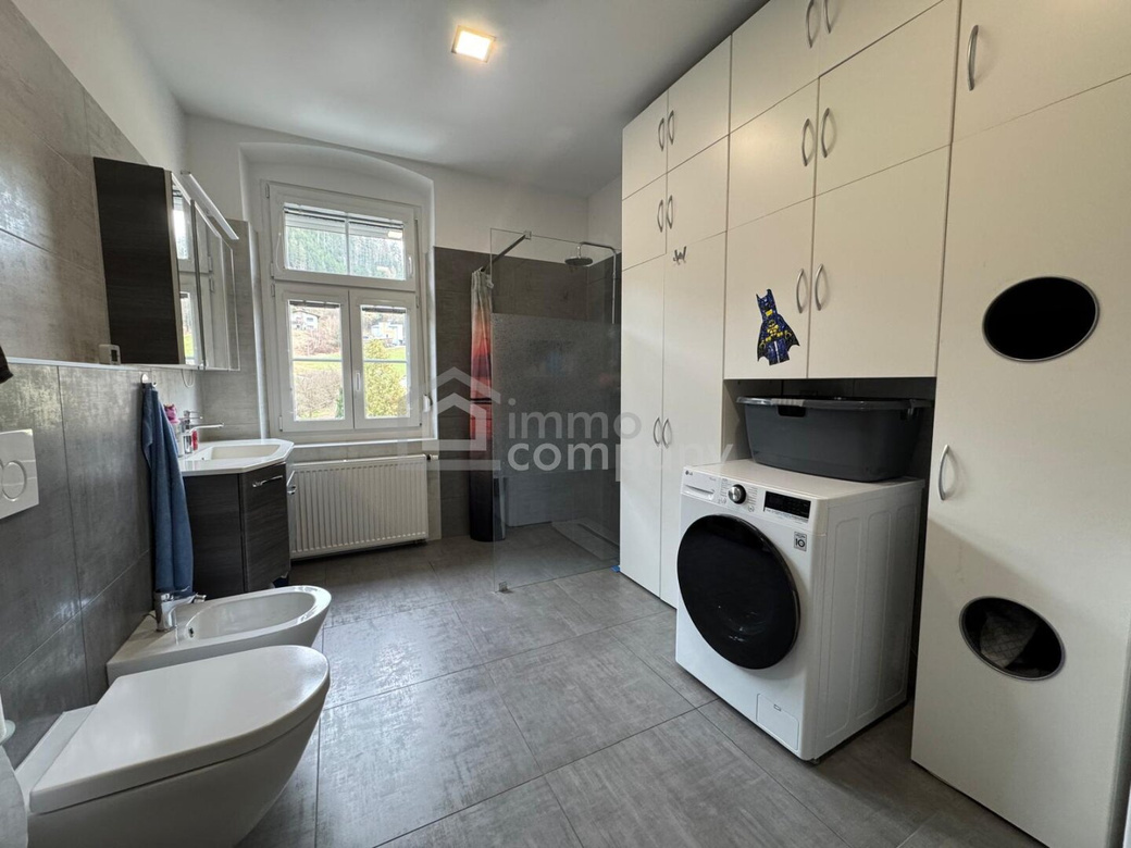 Modernisierte 4-Zimmer-Wohnung mit Altbaucharakter – Foto 6