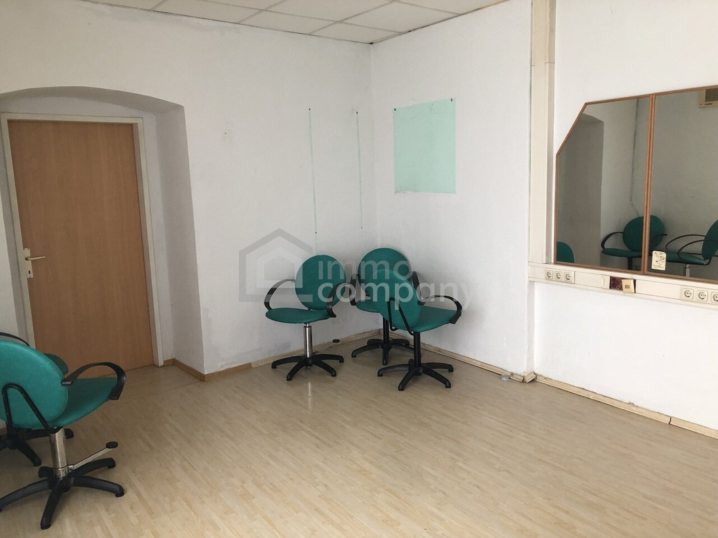 Kleines Büro in zentraler Lage – Foto 3