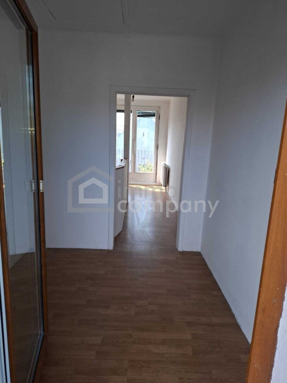 Einfamilienhaus im Dorfzentrum – Foto 9