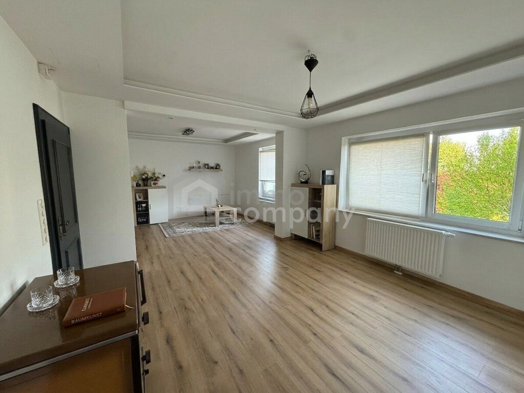 Modernisiertes Einfamilienhaus mit viel Platz und Privatsphäre – Foto 4