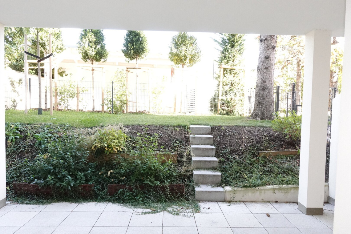 ERSTBEZUG! Stilvolle 2-Zimmer-Gartenwohnung mit ca. 70 m² Eigengarten nahe dem Lainzer Tiergarten – Foto 4