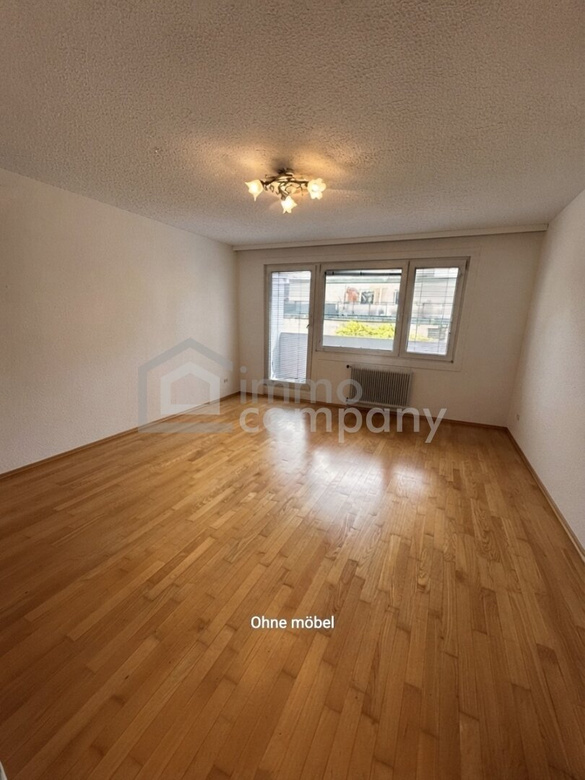 Helle 3-Zimmer-Wohnung mit Loggia, Einbauküche und Stellplatz in 1220 Wien – Foto 1