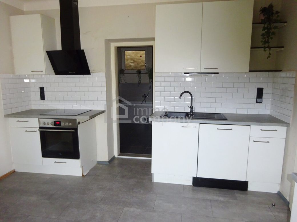 Preisreduktion!!! Haus in Ulrichskirchen mit Terrasse und kleinem Garten! – Foto 1