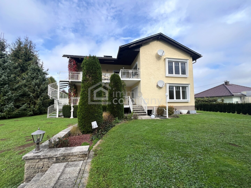 Top-renovierter Wohntraum mit 2000 m² Gartenparadies,Teich und Bachlauf – Foto 7