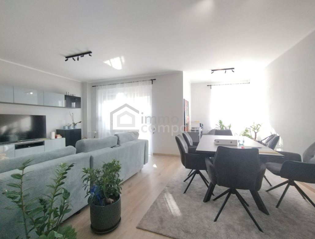 Sanierte Familienwohnung direkt beim Harrachpark | 96 m² | 20 m² Terrasse | Garage & Stellplatz – Foto 1