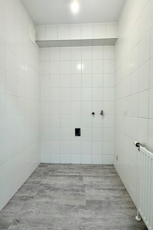 Tolle Raumaufteilung und keine Schrägen: 4 Zimmer DG-Wohnung mit Terrasse – Foto 12