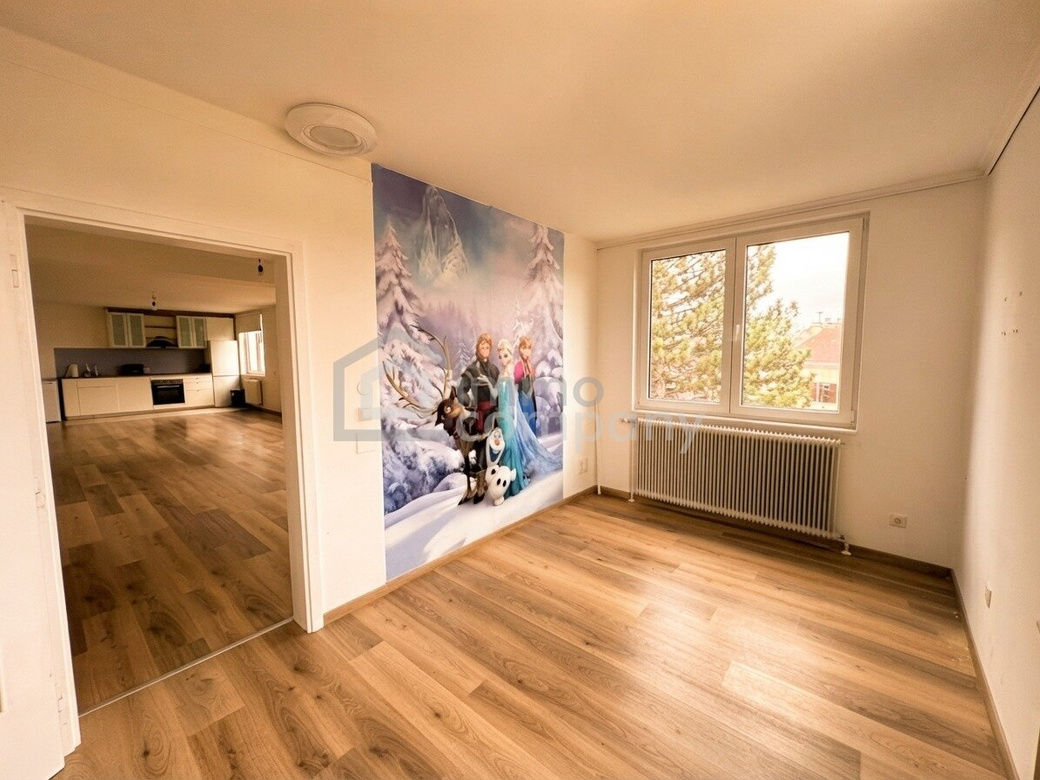 Lichtdurchflutete 3-Zimmer-Wohnung mit 130 m2 und Balkon in 1210 Wien – Ihr neues Zuhause wartet! – Foto 11