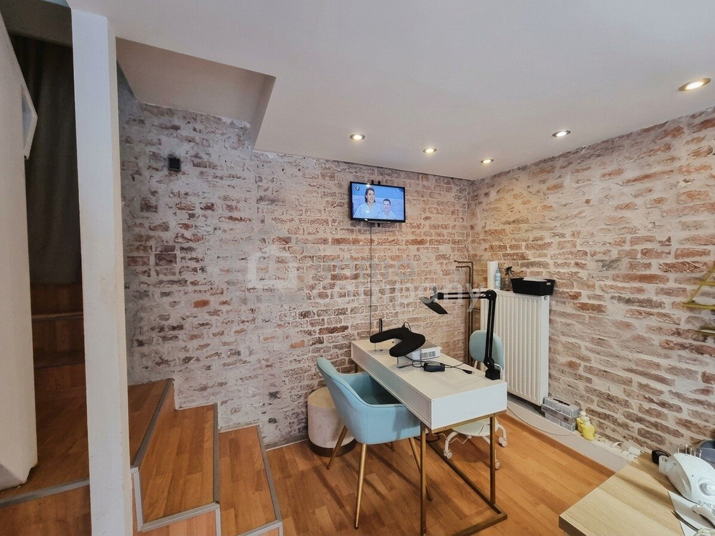 Nutzen Sie diese Gelegenheit!! CHARMANTES GEWERBELOKAL MIT GALERIE | 77 + 21 m² | 3 EINGÄNGE | U4 – Foto 7