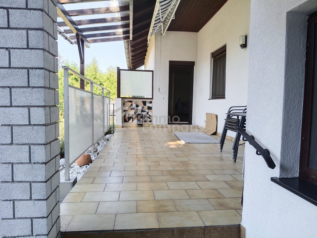 Charmanter Bungalow in Theresienfeld, 4 Zimmer, Garten, Terrasse, Garage – Foto 2