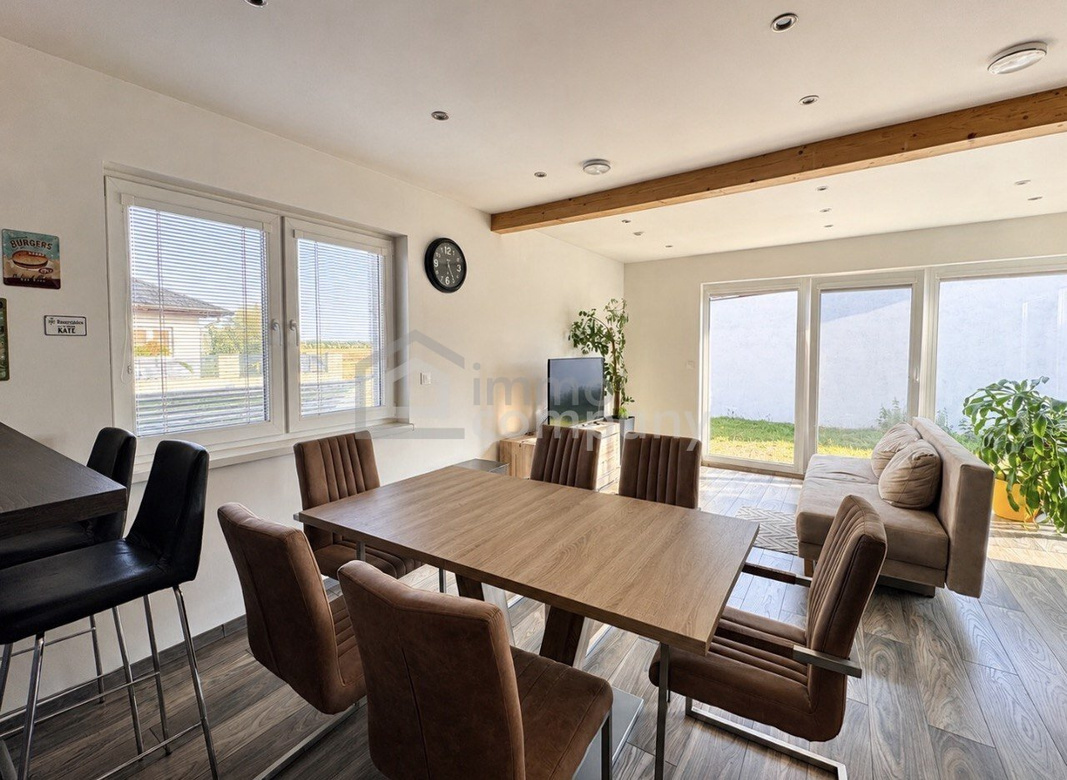 EINFAMILIENHAUS MIT GARTEN & GARAGE | 4 ZIMMER | ABSOLUTE RUHELAGE | NÄHE WIEN – Foto 7