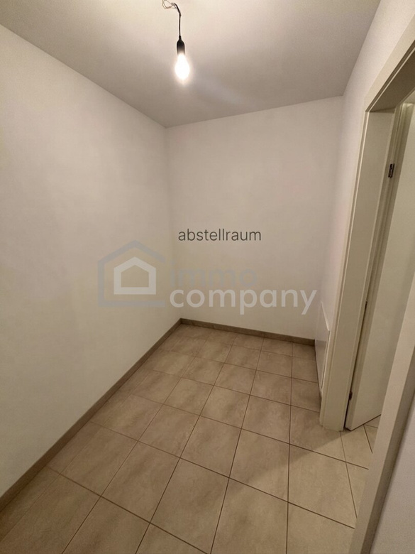 Neuwertige 2-Zi Wohnung in 1100 Wien mit Balkon, Garage Stellplatz & Fußbodenheizung! – Foto 9
