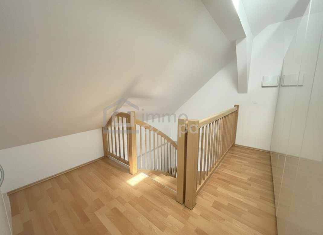 Wohnkomfort! Saniertes & Modernisiertes Einfamilienhaus auf Doppelgrundstück in Lassee, mit Garten, Carport & Salzwasserpool! – Foto 6