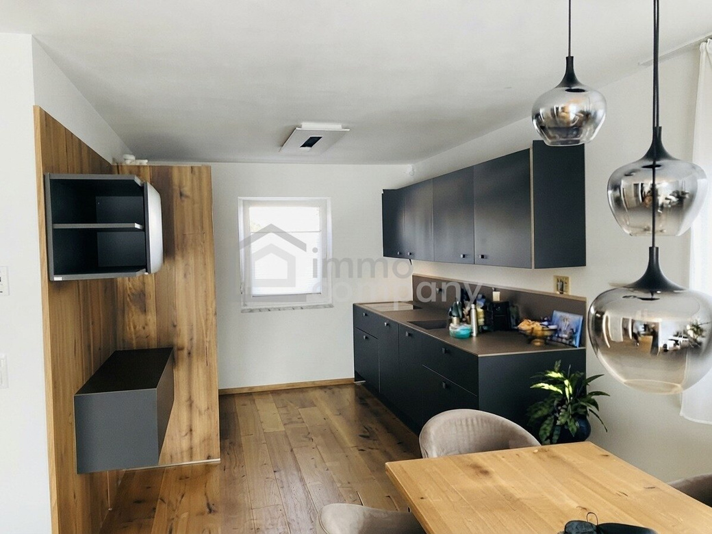 WOHNEN BEI WIEN: Energieeffizienter Familientraum mit Pool, 6 Zimmern und Südgarten – Foto 4