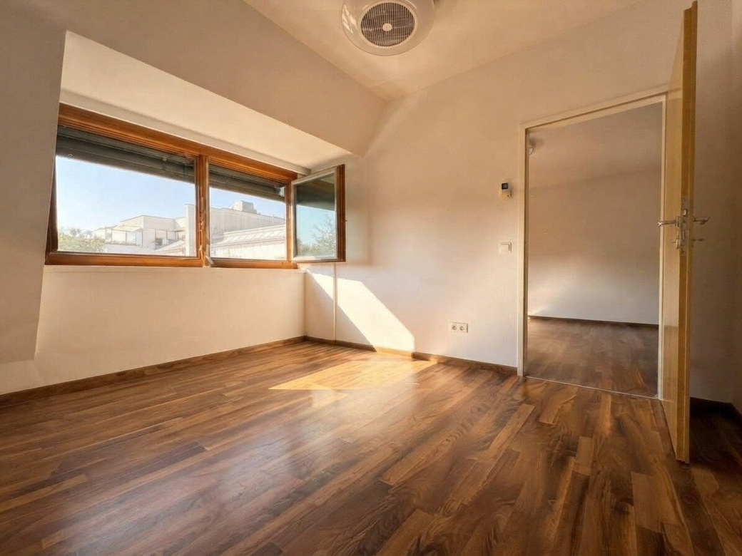 2-Zimmer-Dachgeschosswohnung in Döbling – ruhig gelegen & gut angebunden – Foto 4