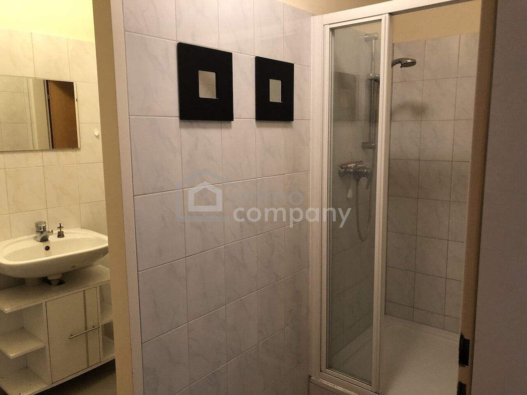 Schöne, zentrale Mietwohnung in Jennersdorf – Foto 4