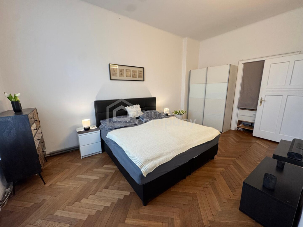 Wohnen & Arbeiten clever kombiniert – Altbau mit 2 Eingängen – Foto 3