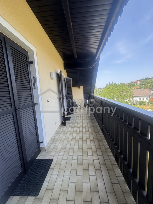 Großzügiges 7-Zi-Haus in Straden, Garten, Pool, Garagen, Balkon – 280 m² Wohnkomfort in Toplage – Foto 7
