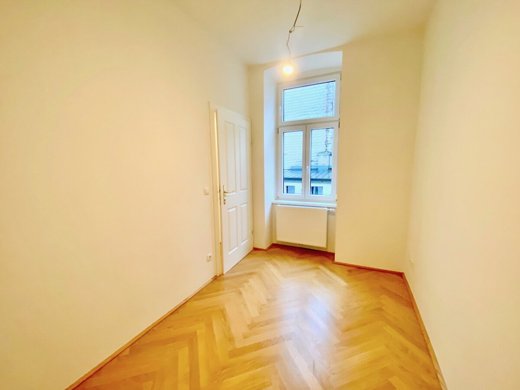 ERSTBEZUG im CHARMANTEN ALTBAU, U3 NÄHE! – Foto 4