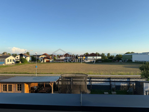 Ruhige Gartenwohnung im 4‑Parteien Haus – 4650 Lambach