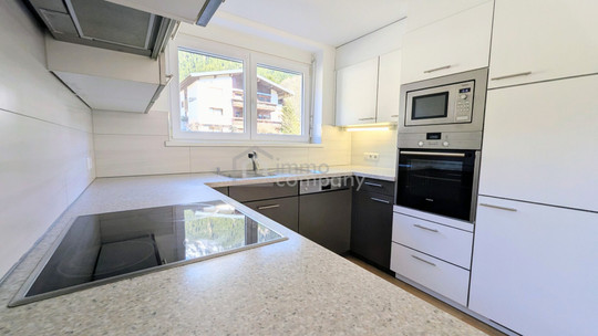 Großzügige 3-Zi-Terrassenwohnung in St. Gallenkirch | 88 m² Wfl. | 20,5 m² Panorama-Südwestterrasse mit Bergblick | 2 TG-Stellplätze | Fußbodenheizung – 6791 St. Gallenkirch