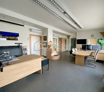 Büro / Geschäftslokal + Stellplatz in 2540 Bad Vöslau – 2540 Bad Vöslau