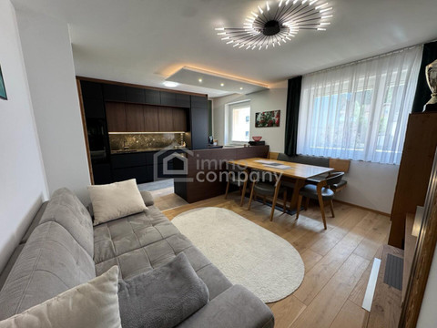 Hochwertig sanierte 2-Zimmer-Wohnung mit Lift & Vollmöblierung – 8680 Mürzzuschlag