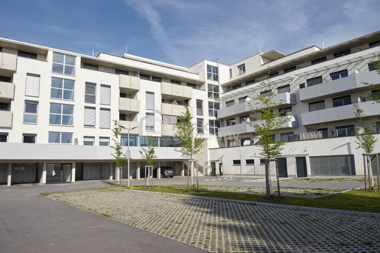Neuwertige 1-Zimmer-Terrassenwohnung mit Garage in Kalsdorf bei Graz, 53m², 935€ Miete! – 8401 Kalsdorf bei Graz