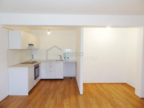 MIT WEITBLICK: Moderne und gemütliche 3-Zimmer Wohnung mit bester Infrastruktur – 1110 Wien,Simmering