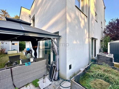 Großzügige Doppelhaushälfte in 1230 Wien mit Garten, 6 Zimmer & 174m2! – 1230 Wien