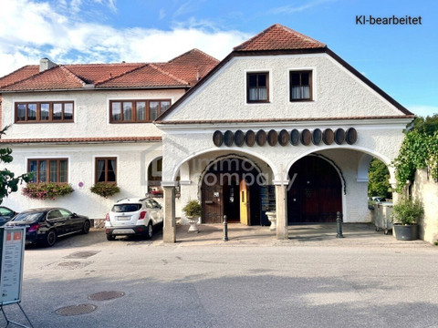 Tradition trifft auf touristische Bestlage – einzigartiger Gasthof in Dürnstein – 3601 Dürnstein