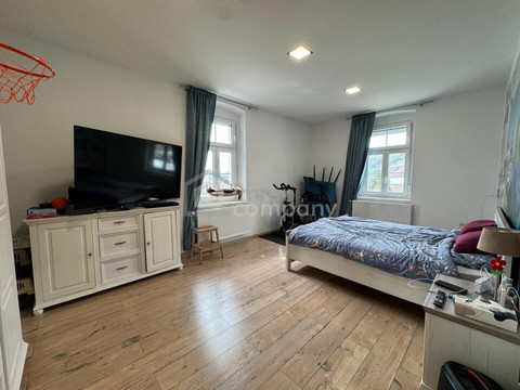 Modernisierte 4-Zimmer-Wohnung mit Altbaucharakter – 8650 Kindberg