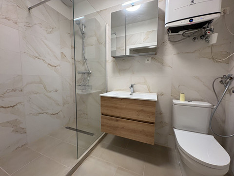 Frisch sanierte 2-Zimmer-Wohnung, möbliert, im 5. Bezirk – Nähe Matzleinsdorferplatz – 1050 Wien