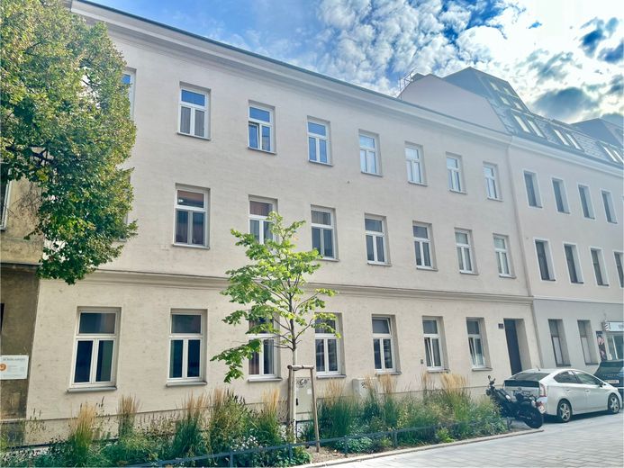 Attraktives Zinshaus in 1210 Wien – 514m² Renditeobjekt. Machen Sie Ihr Preisangebot! – Foto 1