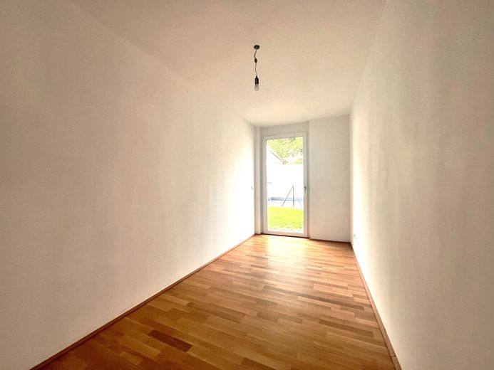 Sehr schöne Familienwohnung mit Terrasse und  großer Gartenfläche (T 1.3 /  EG) – Foto 7