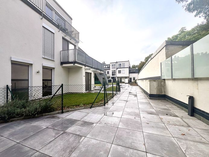 Sehr schöne Familienwohnung mit Terrasse und  großer Gartenfläche (T 1.3 /  EG) – Foto 12